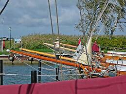 Hausboot in Barth am Barther Bodden