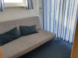 Hausboot in Barth am Barther Bodden