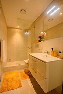 Accra City Luxury Lodge - The Signature