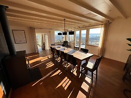 Spacious Villa With Sauna