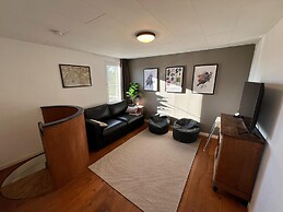 Spacious Villa With Sauna