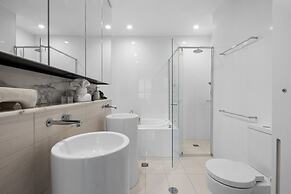 Luxury Apartment - Oracle Broadbeach