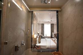 Aurea by The Wallflower Hotels