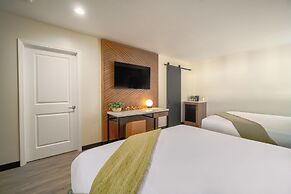 LYFE INN & SUITES by AGA- North Hollywood Universal Studios