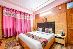 Fabhotel Rigzin Nest Cottage