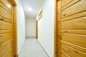 Fabhotel Rigzin Nest Cottage