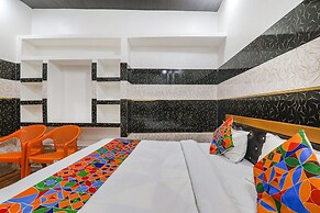 Fabexpress Milan Palace