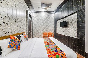 Fabexpress Milan Palace