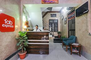 Fabexpress Milan Palace