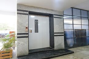 Fabhotel Big Daddy Suites