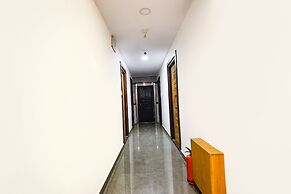 Fabhotel Big Daddy Suites