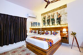 Fabhotel Big Daddy Suites