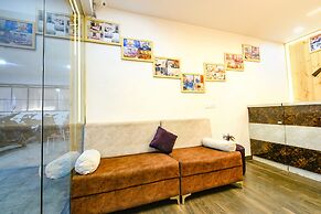 Fabhotel Big Daddy Suites