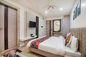Fabhotel Shrinath Casa Inn