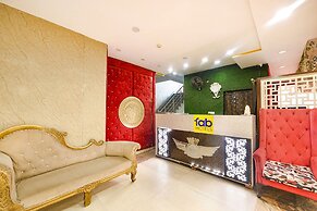 Fabhotel Royal Mountain