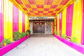 Fabhotel Royal Mountain