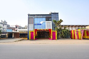 Fabhotel Royal Mountain