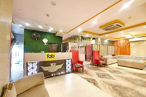 Fabhotel Royal Mountain