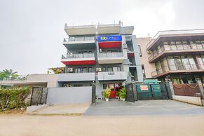 Fabhotel Comfort Residency I
