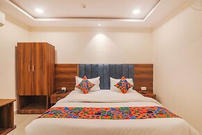 Fabhotel Rachna Palace And Banquets