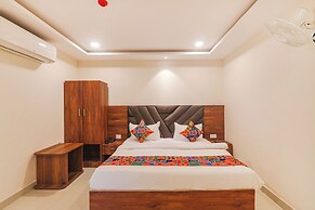 Fabhotel Rachna Palace And Banquets