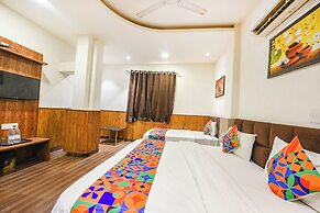 Fabhotel Shri Sai Dx