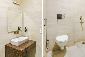 Fabhotel Shri Sai Dx