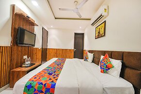 Fabhotel Shri Sai Dx