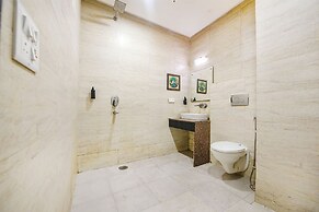 Fabhotel Shri Sai Dx