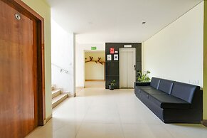 Fabhotel Cosmo Annora