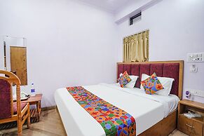 Fabhotel Raghav Raj Inn