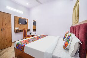 Fabhotel Raghav Raj Inn