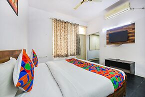 Fabhotel Luxury Retreat