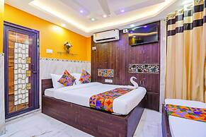 Fabhotel Mn International