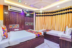 Fabhotel Mn International