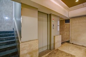 Fabhotel Veera Residency