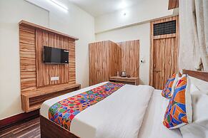 Fabhotel Triweni Palace