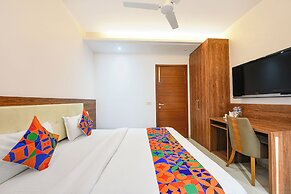 Fabhotel Silver Oak Bnb