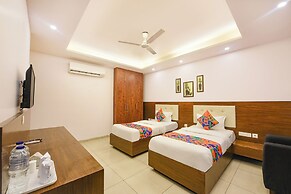 Fabhotel Silver Oak Bnb