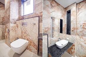 Fabhotel Mahalaxmii Grand