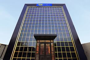 Fabhotel Mahalaxmii Grand