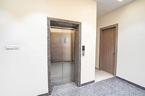 Fabhotel Mahalaxmii Grand