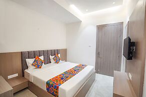 Fabhotel Mahalaxmii Grand