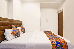 Fabhotel Shiv Leela Grand