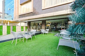 Fabhotel Prime Seven Lake View