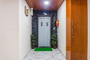 Fabhotel Rising Surya