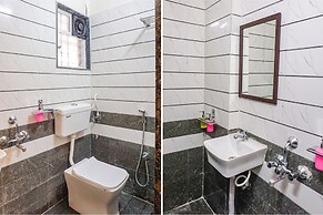 Fabhotel Rising Surya