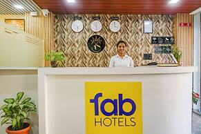 Fabhotel Rising Surya