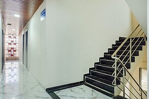 Fabhotel Rising Surya