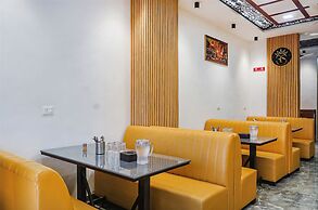 Fabhotel Rising Surya